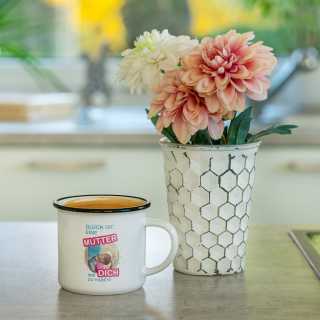 Ceramic mug with colored drinking rim